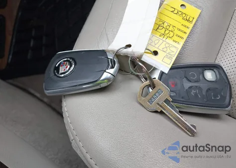 2016 Cadillac Srx Luxury Collection z USA, uszkodzony, nr VIN 3GYFNEE30GS538108